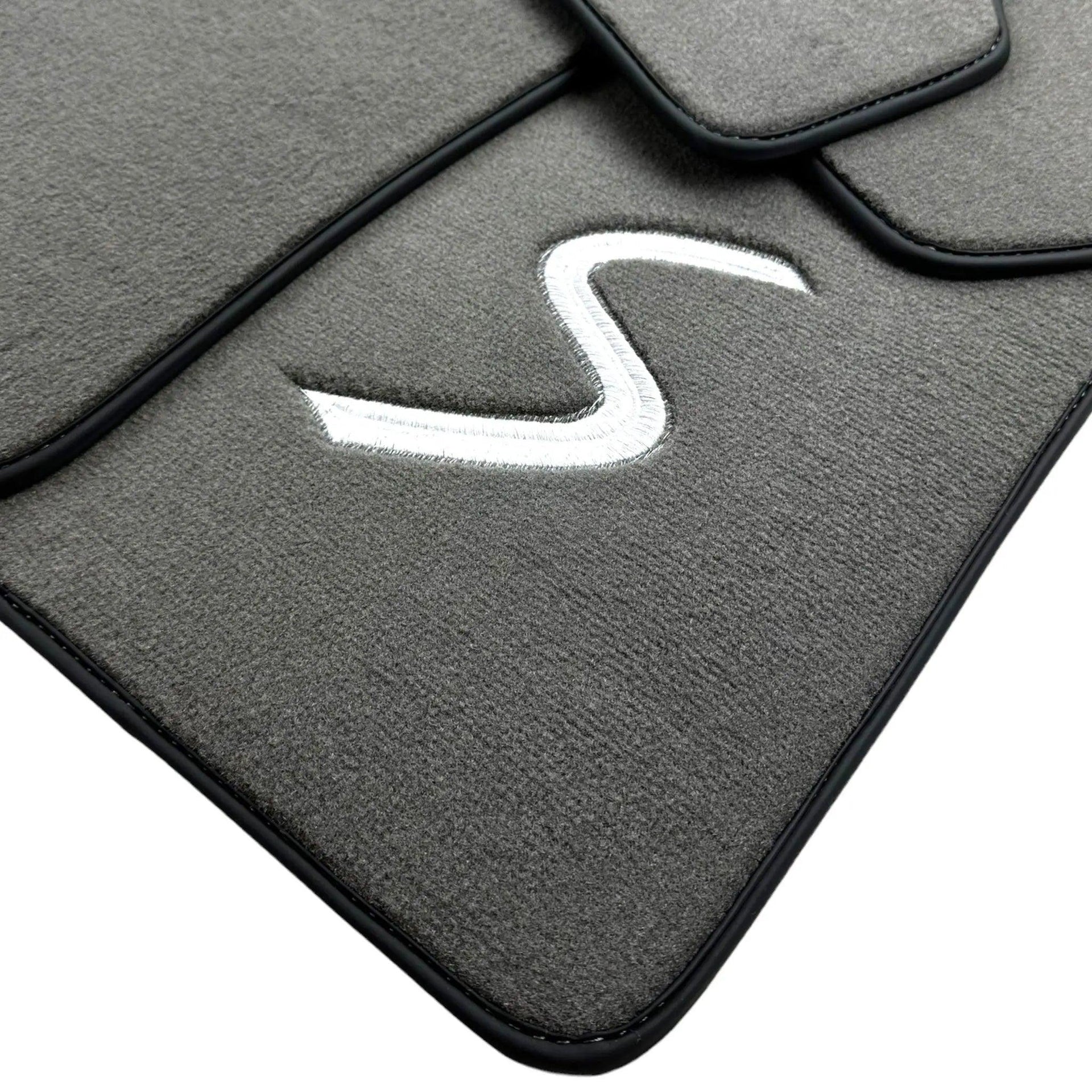 Grey Floor Mats for Mini Cabrio R52 Convertible (2004-2009) - AutoWin