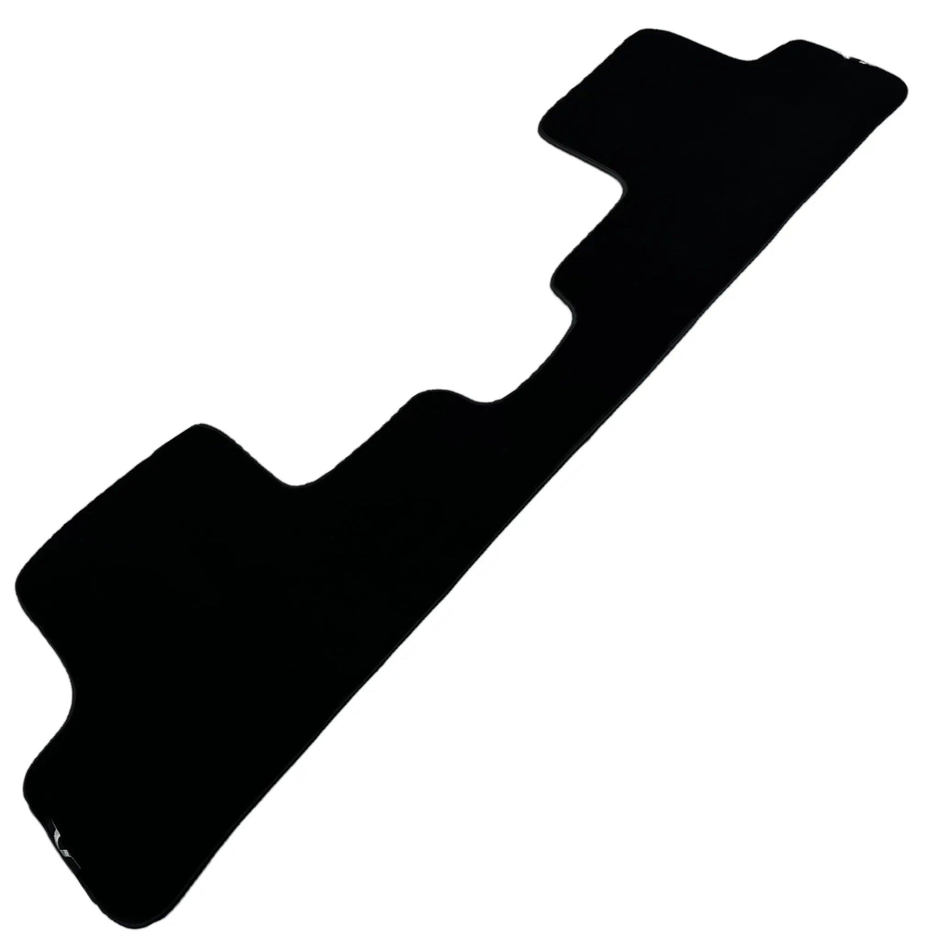 Black Floor Mats for Infiniti FX (2002-2008) - AutoWin