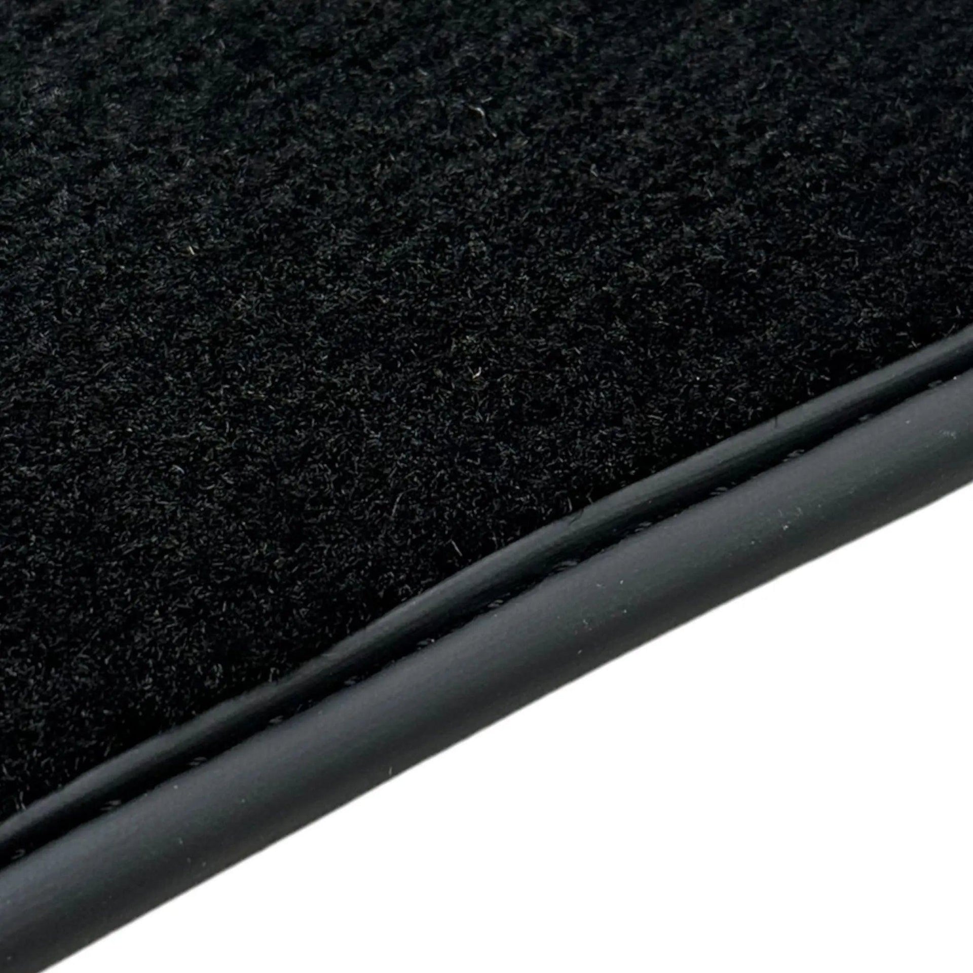 Black Floor Mats for Jeep Patriot (2007-2024) - AutoWin