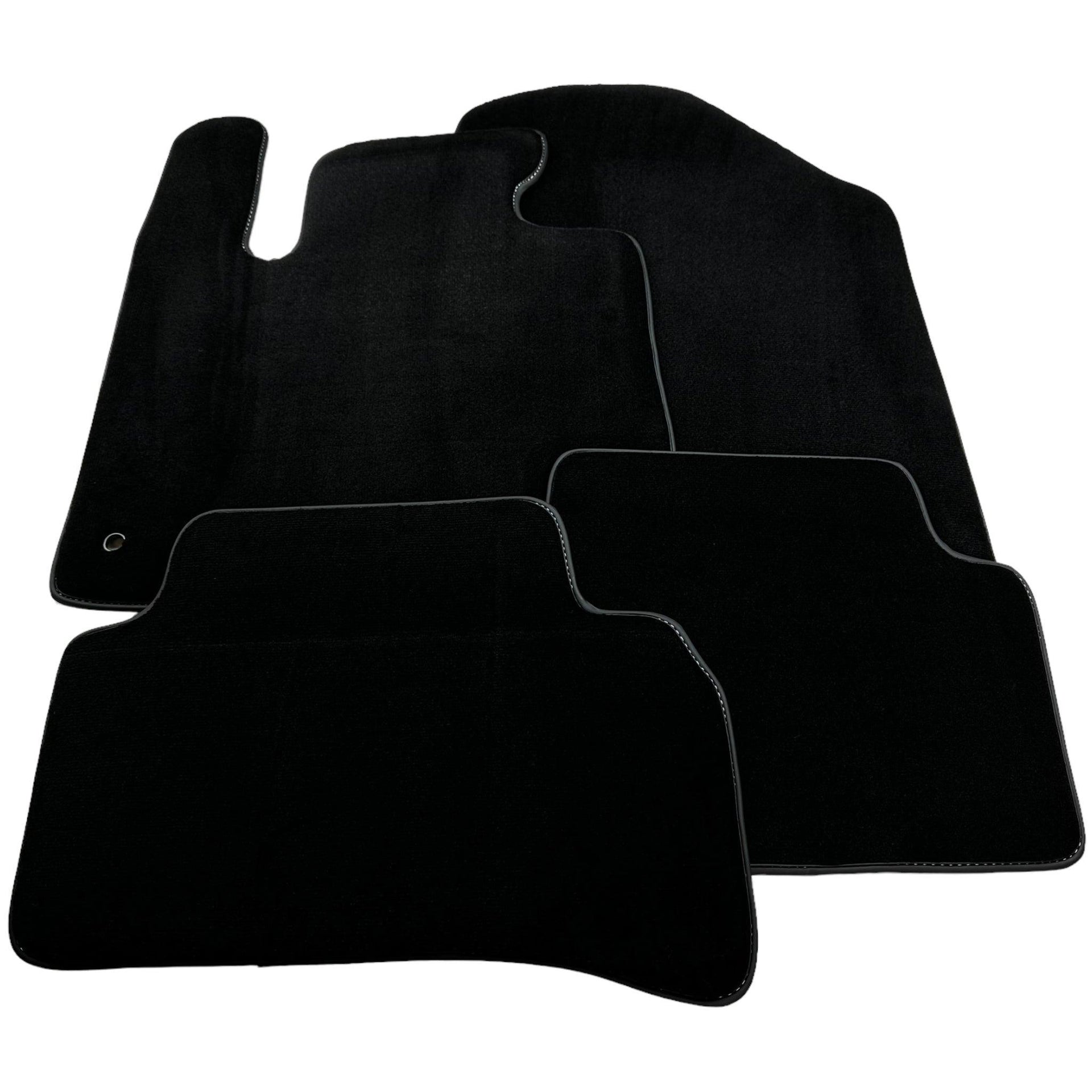 Black Floor Mats for Kia Stonic (2017-2020) - AutoWin