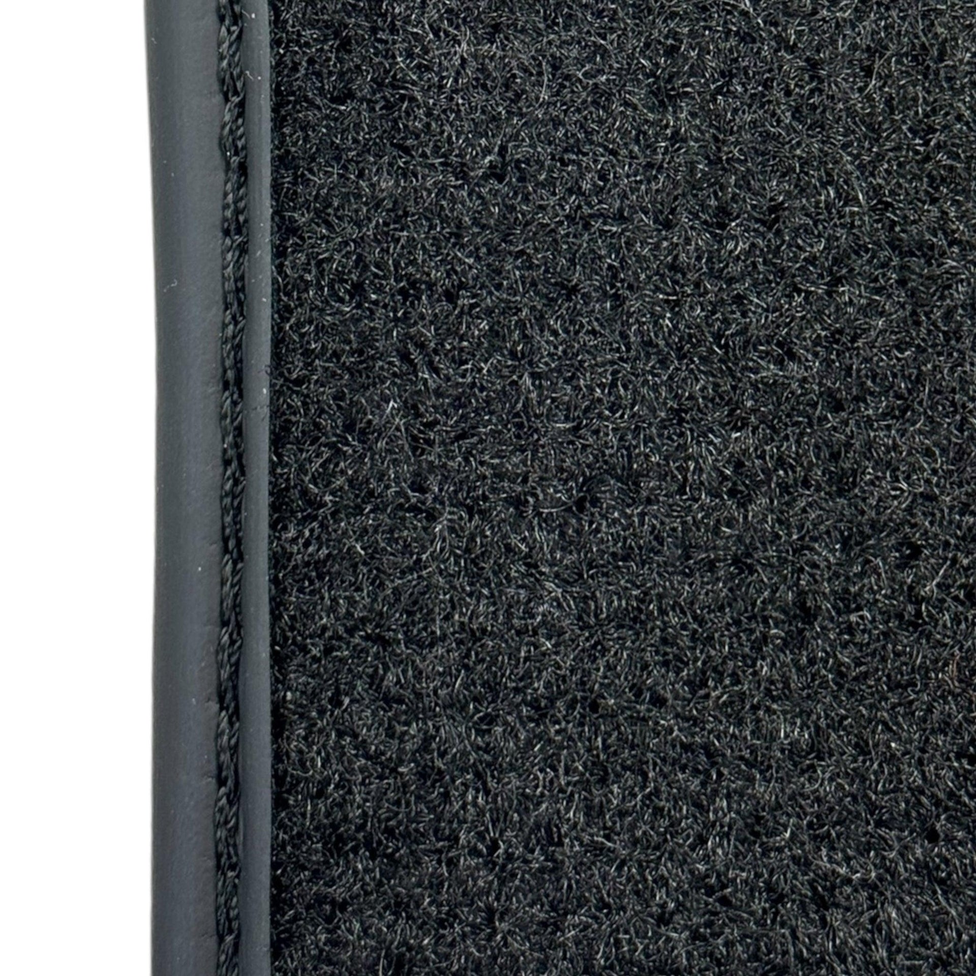 Carbon Fiber Floor Mats for Lamborghini Aventador - AutoWin