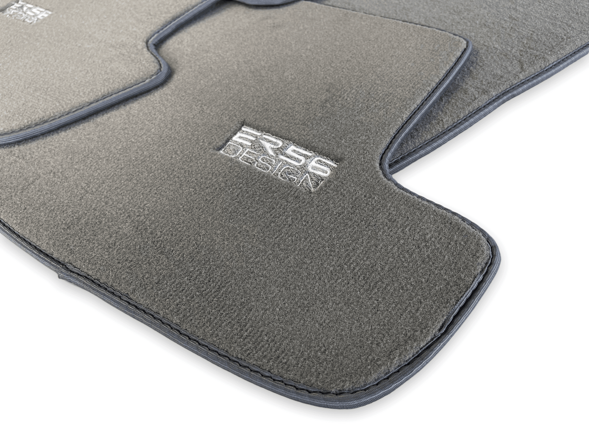 Gray Floor Mats for Porsche Macan (2014-2023) | ER56 Design - AutoWin