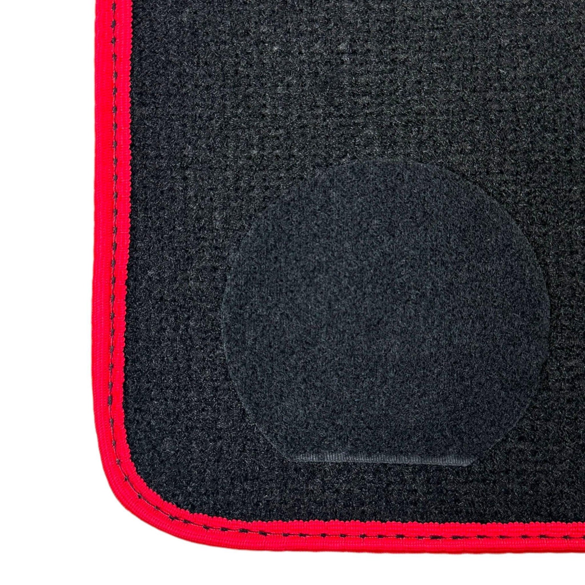 Black Mats For BMW M3 E46 | Red Trim - AutoWin
