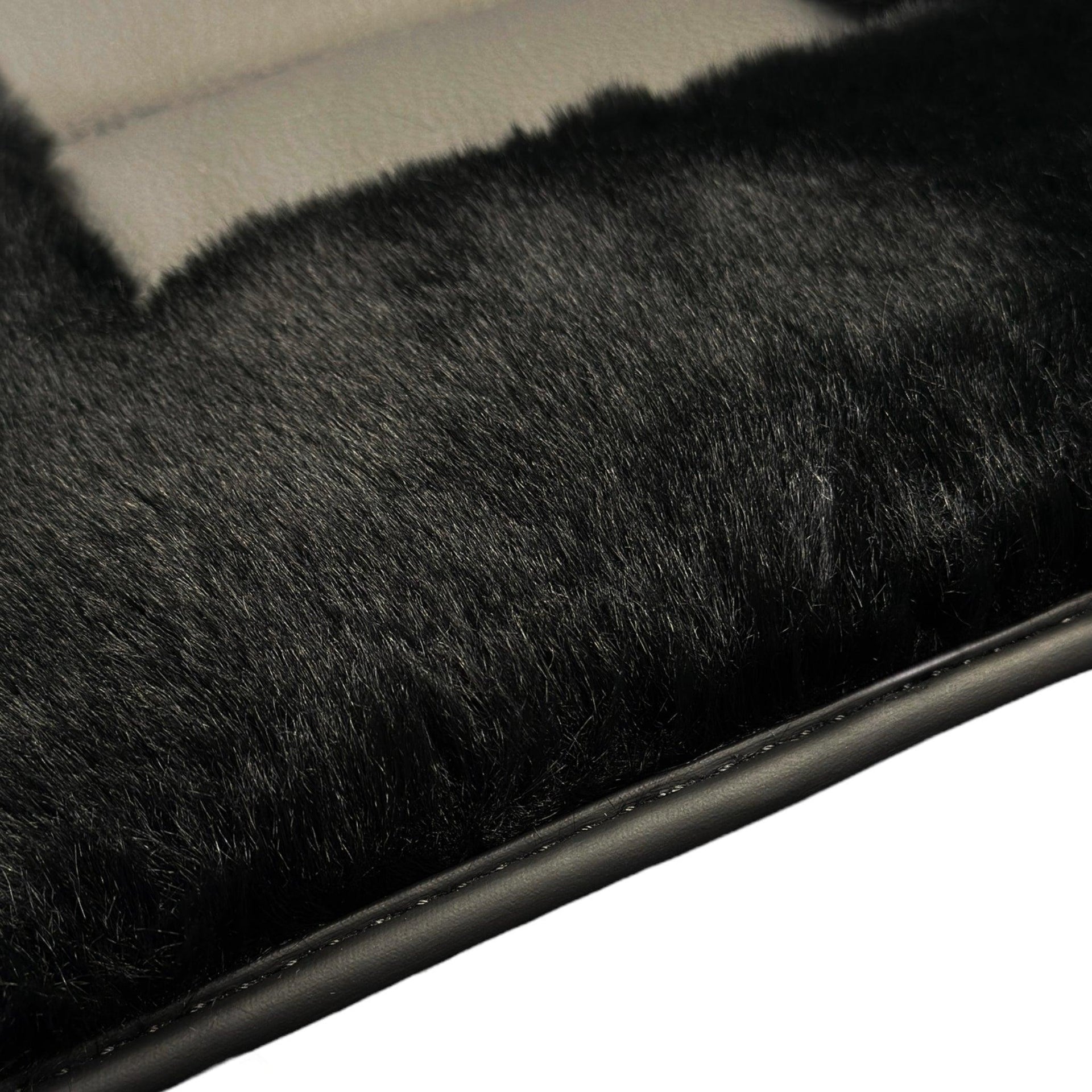 Black Sheepskin Floor Mats For BMW M6 F06 Gran Coupe No Steps Edition - AutoWin