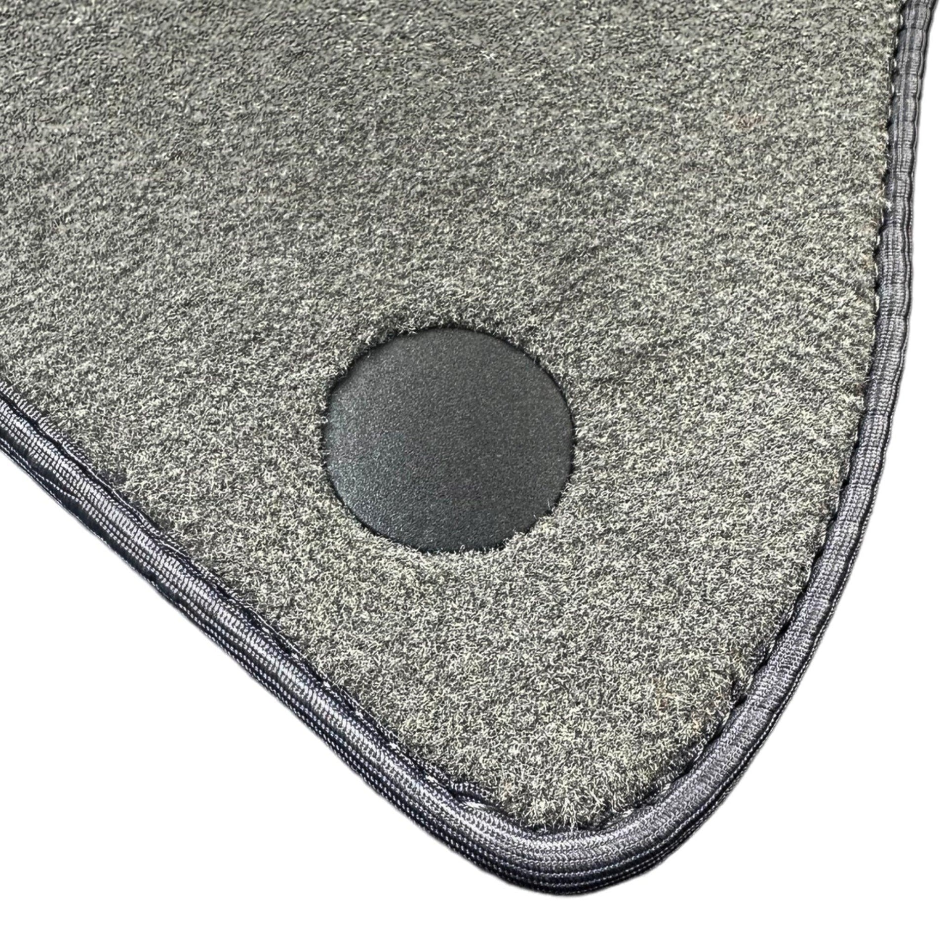 Gray Floor Mats For Mercedes Benz M-Class W163 (1997-2005) | Limited Edition - AutoWin