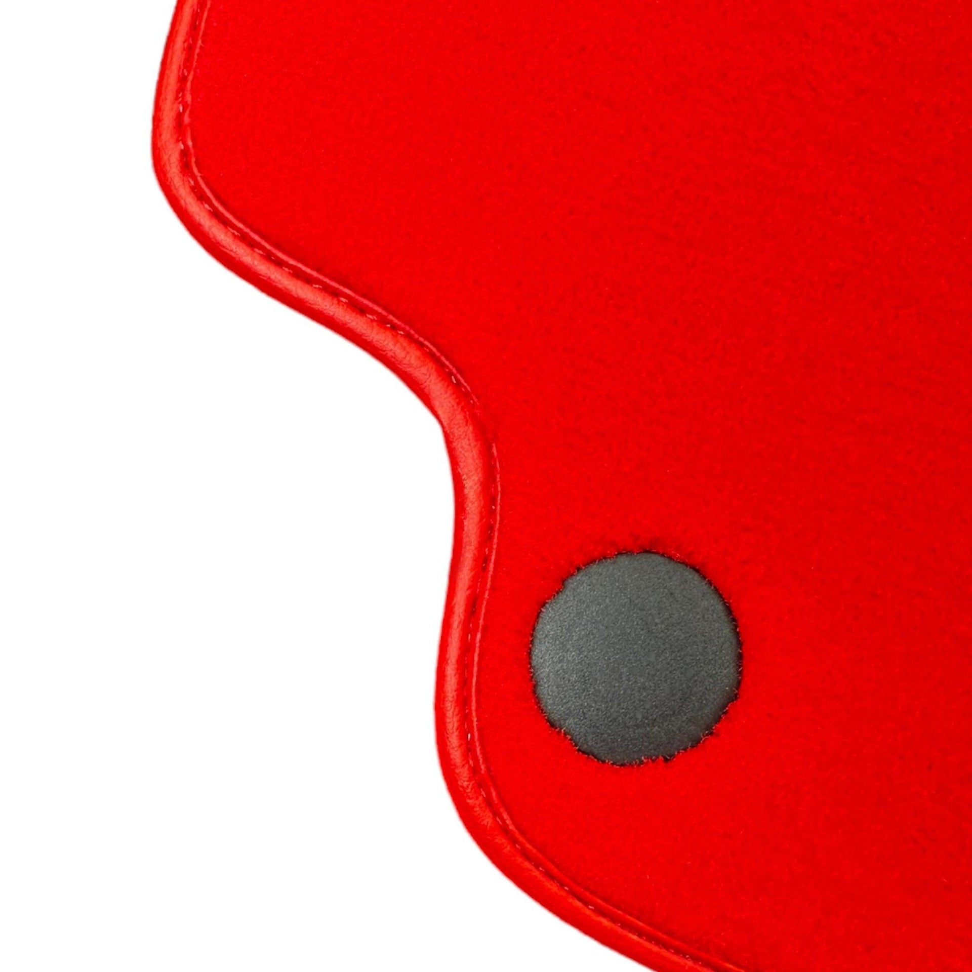 Red Floor Mats For Mercedes Benz M-Class W163 (1997-2005) | Limited Edition - AutoWin