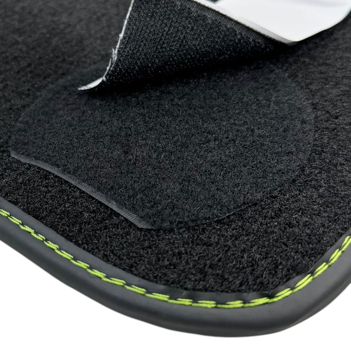 Black Floor Mats for Lamborghini Huracan Tecnica with Alcantara Leather | Green Edition - AutoWin