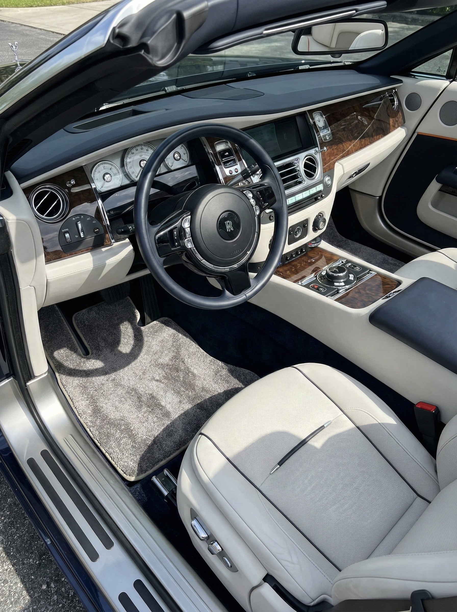 RR2 Dawn (2015-2023) Convertible