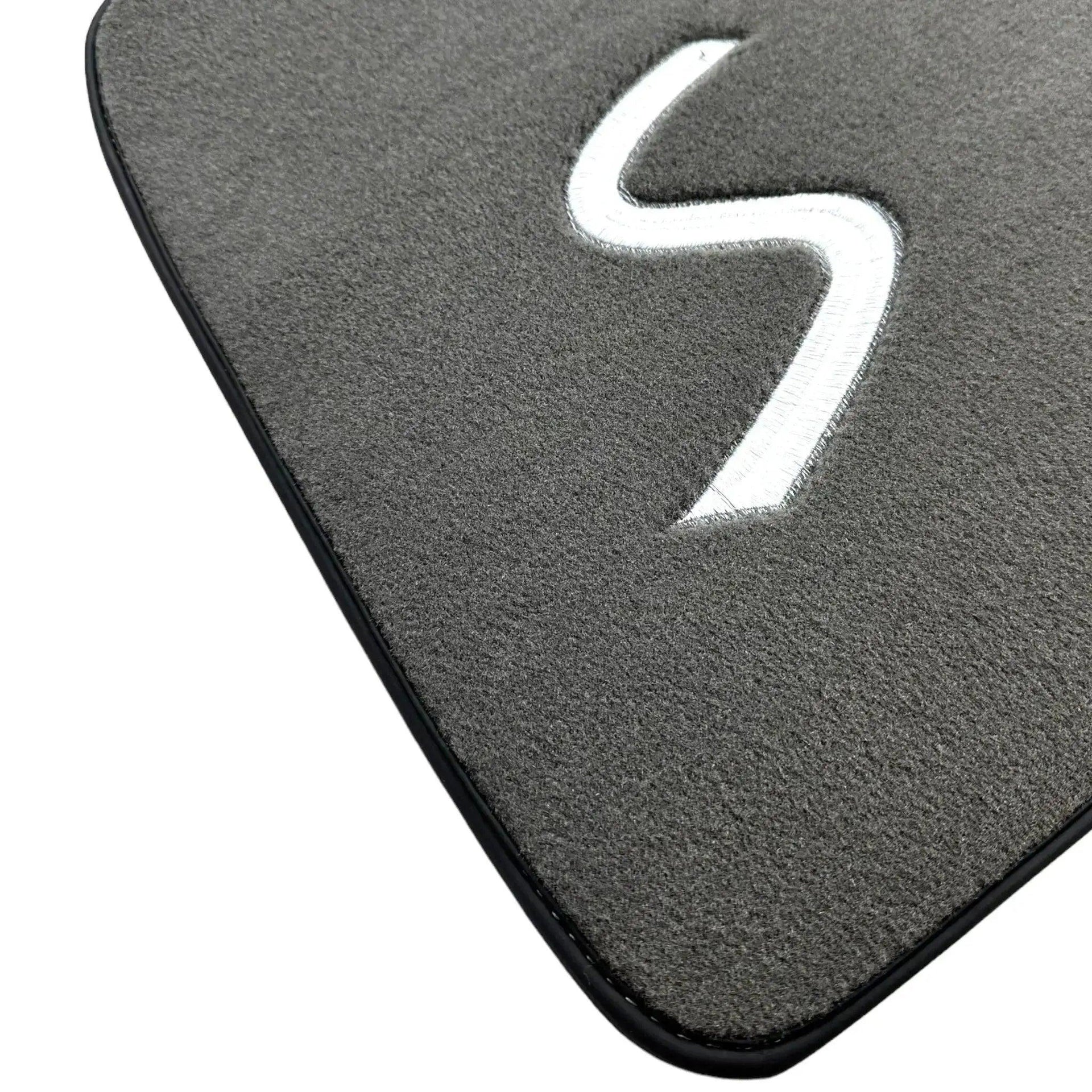 Grey Floor Mats for Mini Cooper / One R56 (2007-2014) - AutoWin