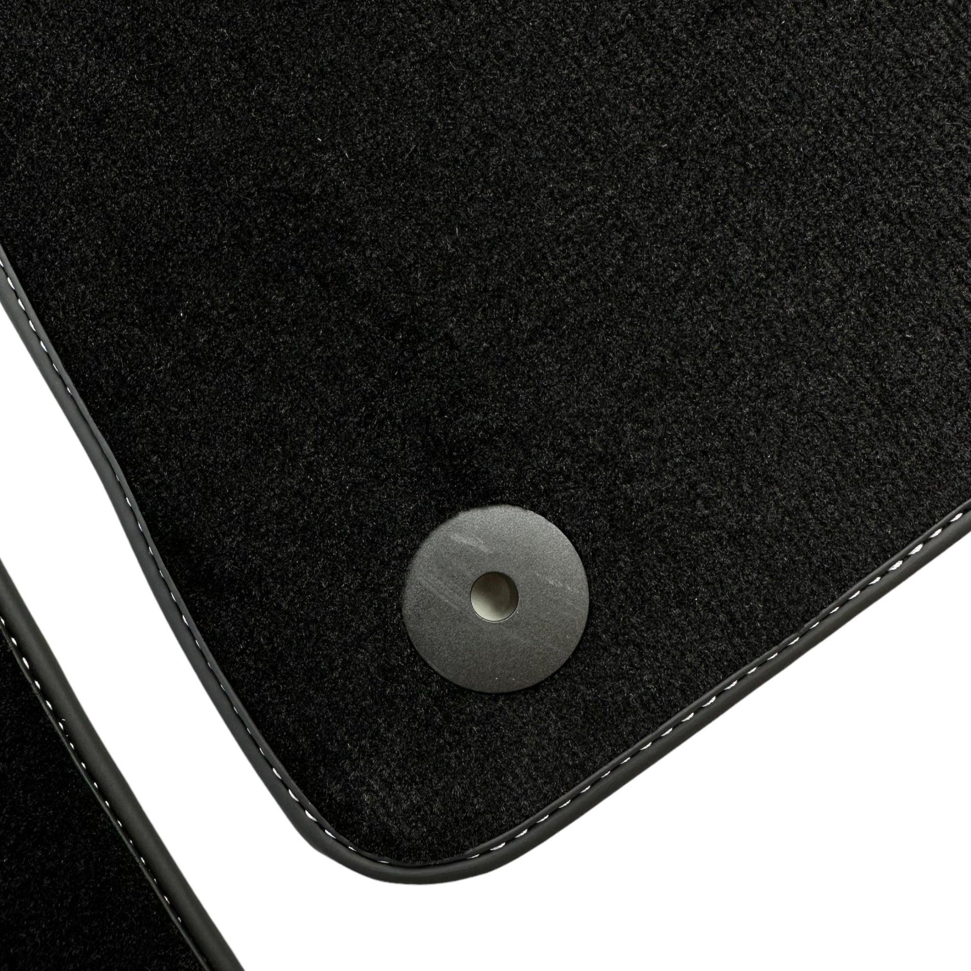 Black Floor Mats For A6 - C8 Sedan (2018-2023) - AutoWin