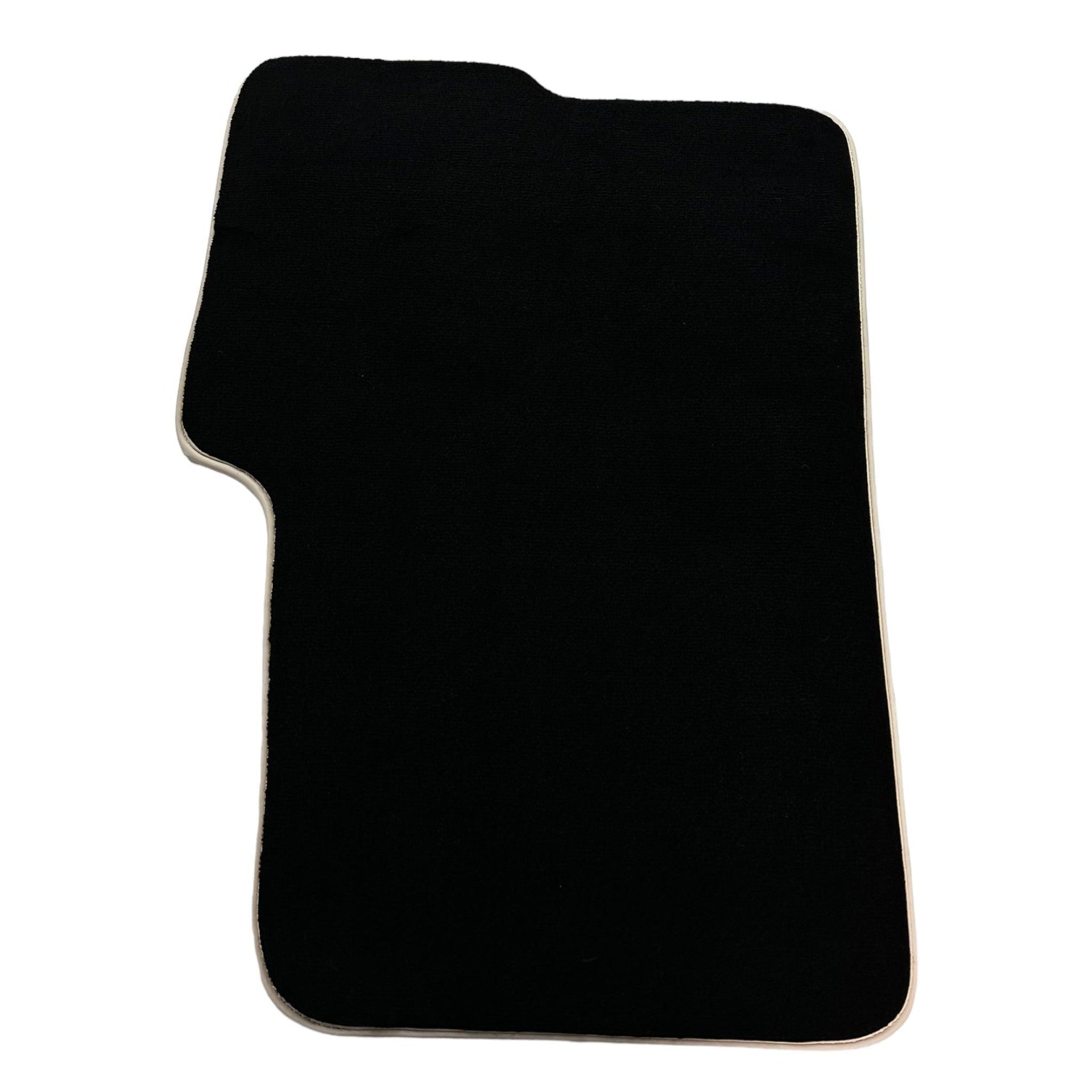 Black Floor Mats For Ford F150 (2015-2020) - AutoWin