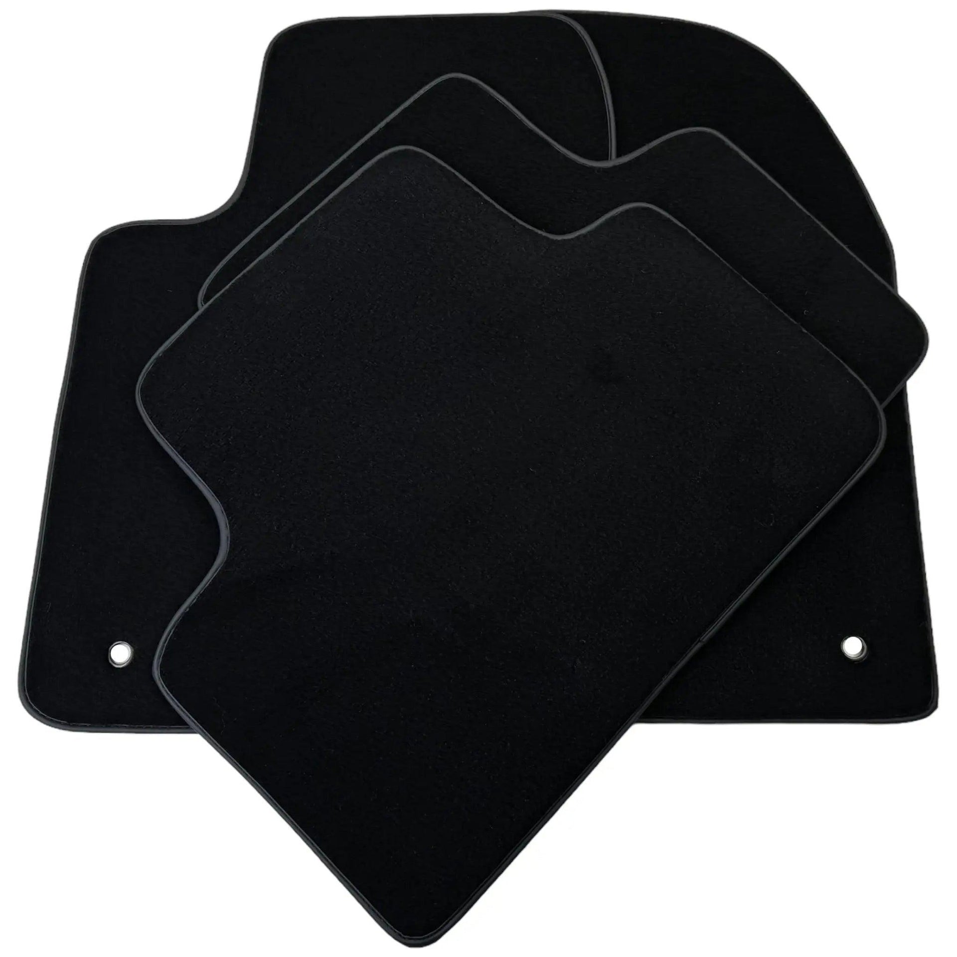 Black Floor Mats for Jeep Cherokee KJ (2002-2007) - AutoWin
