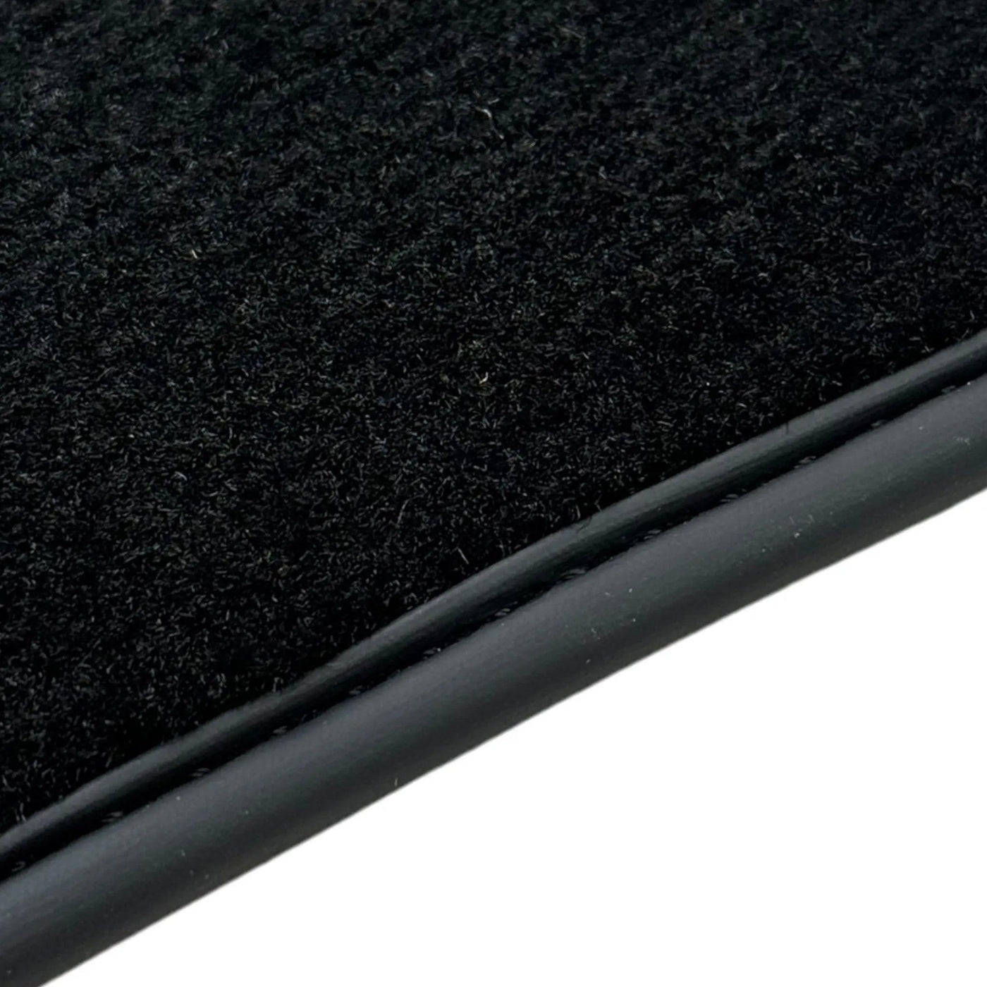 Black Floor Mats for Jeep Patriot (2007-2024) - AutoWin