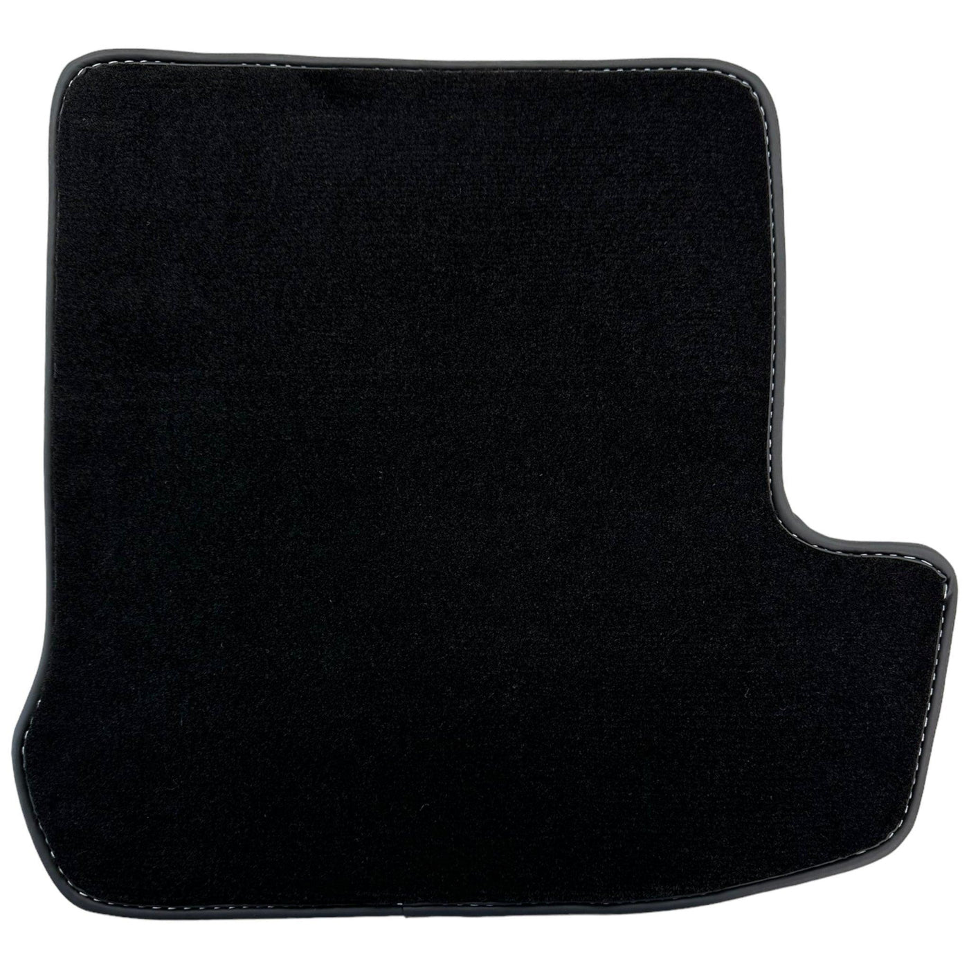 Black Floor Mats for Porsche Cayenne (2003-2010) - AutoWin
