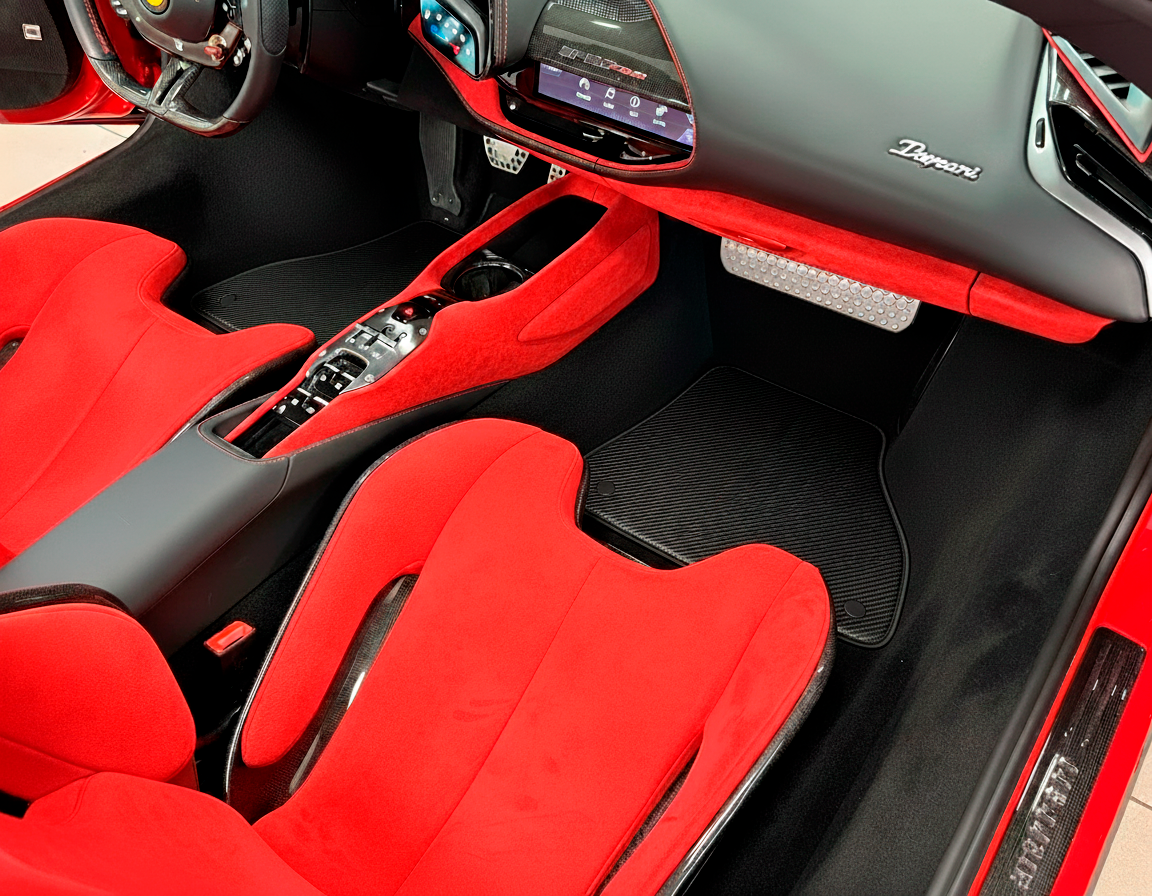 For SF90 Stradale (2019-2024)
