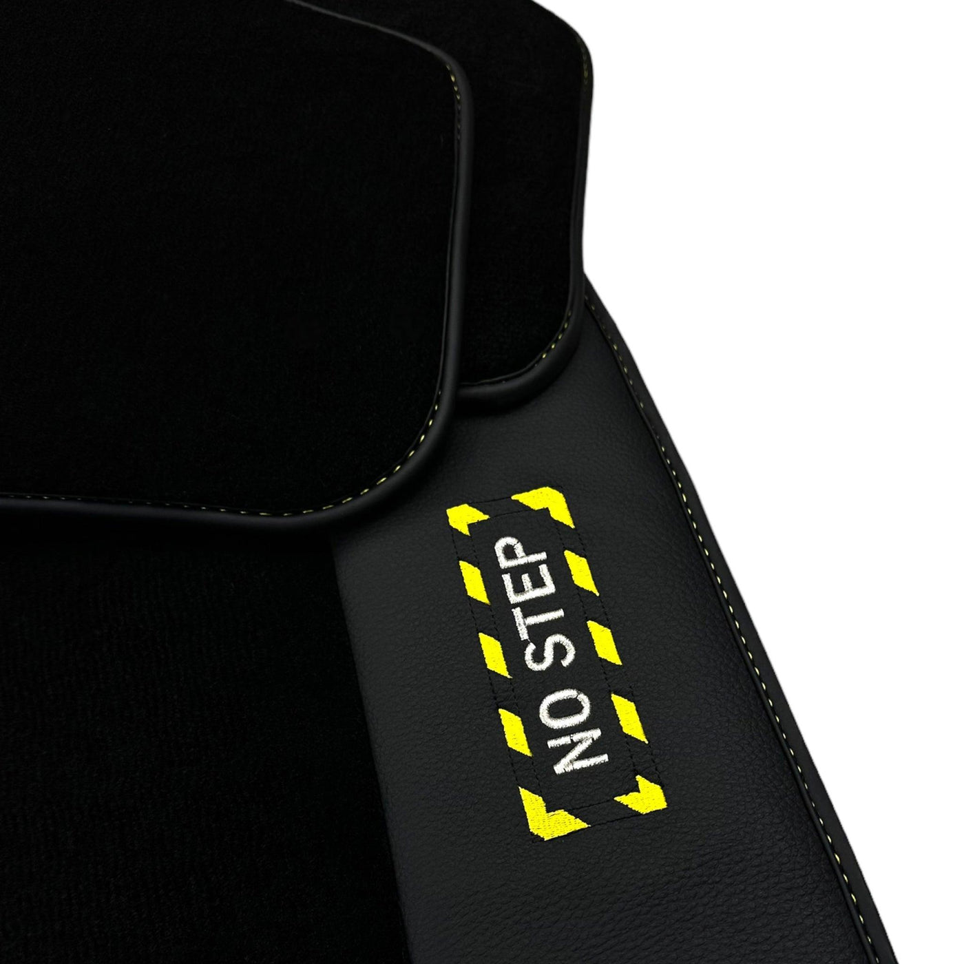 Black Floor Mats For BMW 1 Series E82 | Fighter Jet Edition - AutoWin